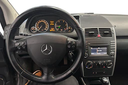 harmaa Mercedes-Benz A 2009 kuva 6.