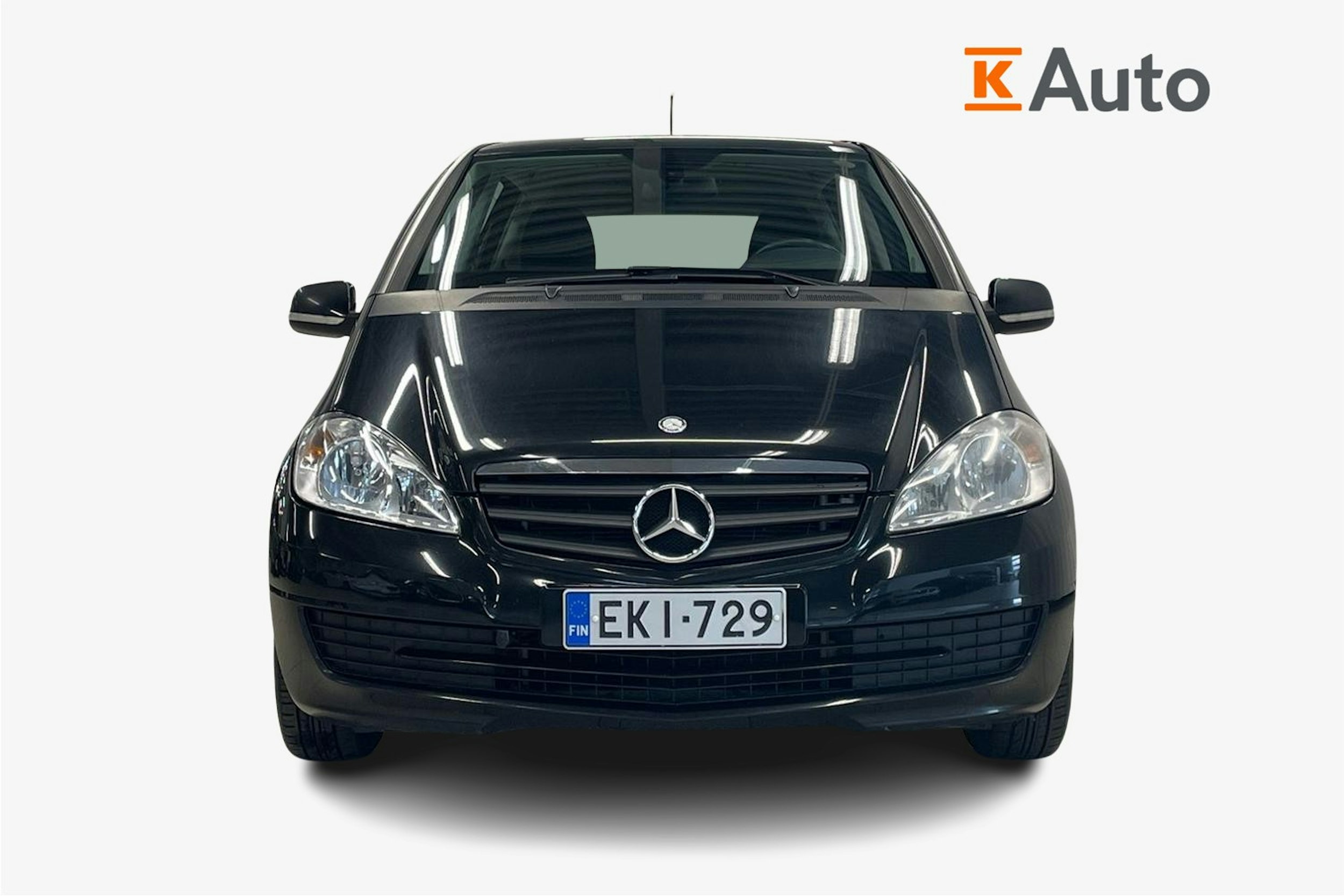 Musta Mercedes-Benz A 2010 kuva 5.