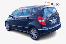 musta Mercedes-Benz A 2011 kuva 2.