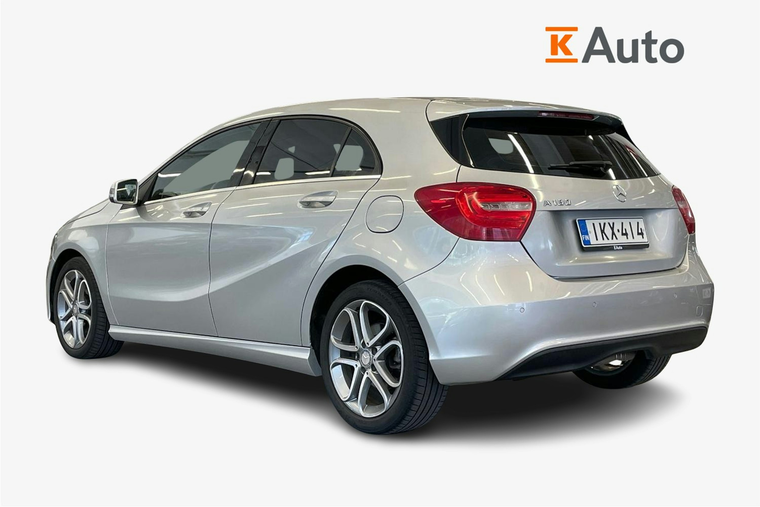 harmaa Mercedes-Benz A 2012 kuva 2.
