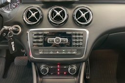harmaa Mercedes-Benz A 2012 kuva 15.