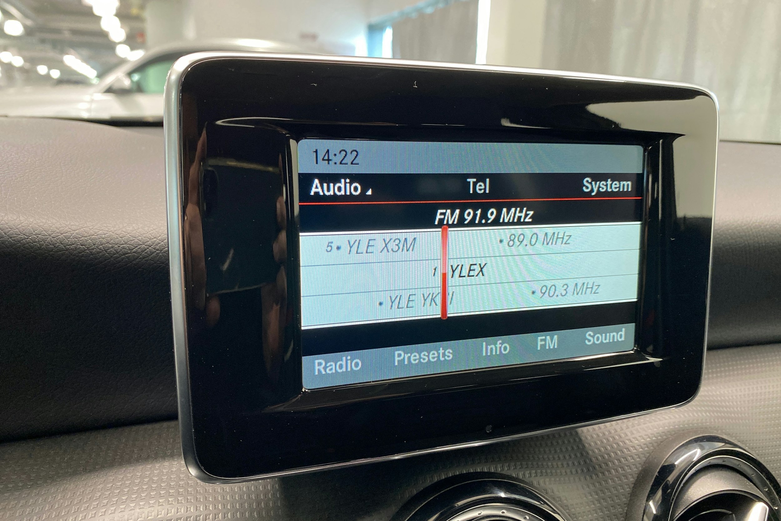 harmaa Mercedes-Benz A 2013 kuva 15.