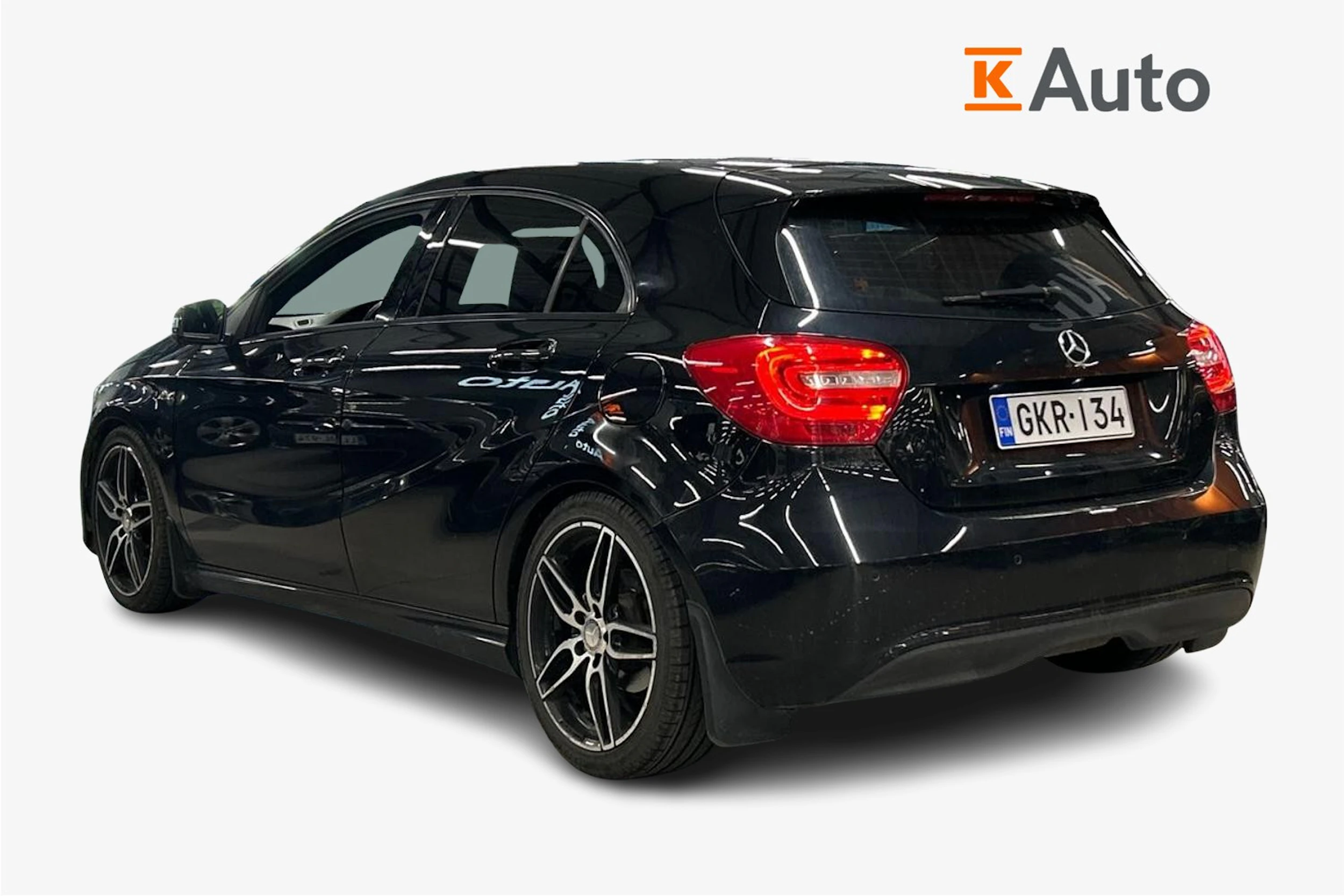 musta Mercedes-Benz A 2013 kuva 2.