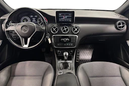 musta Mercedes-Benz A 2013 kuva 7.