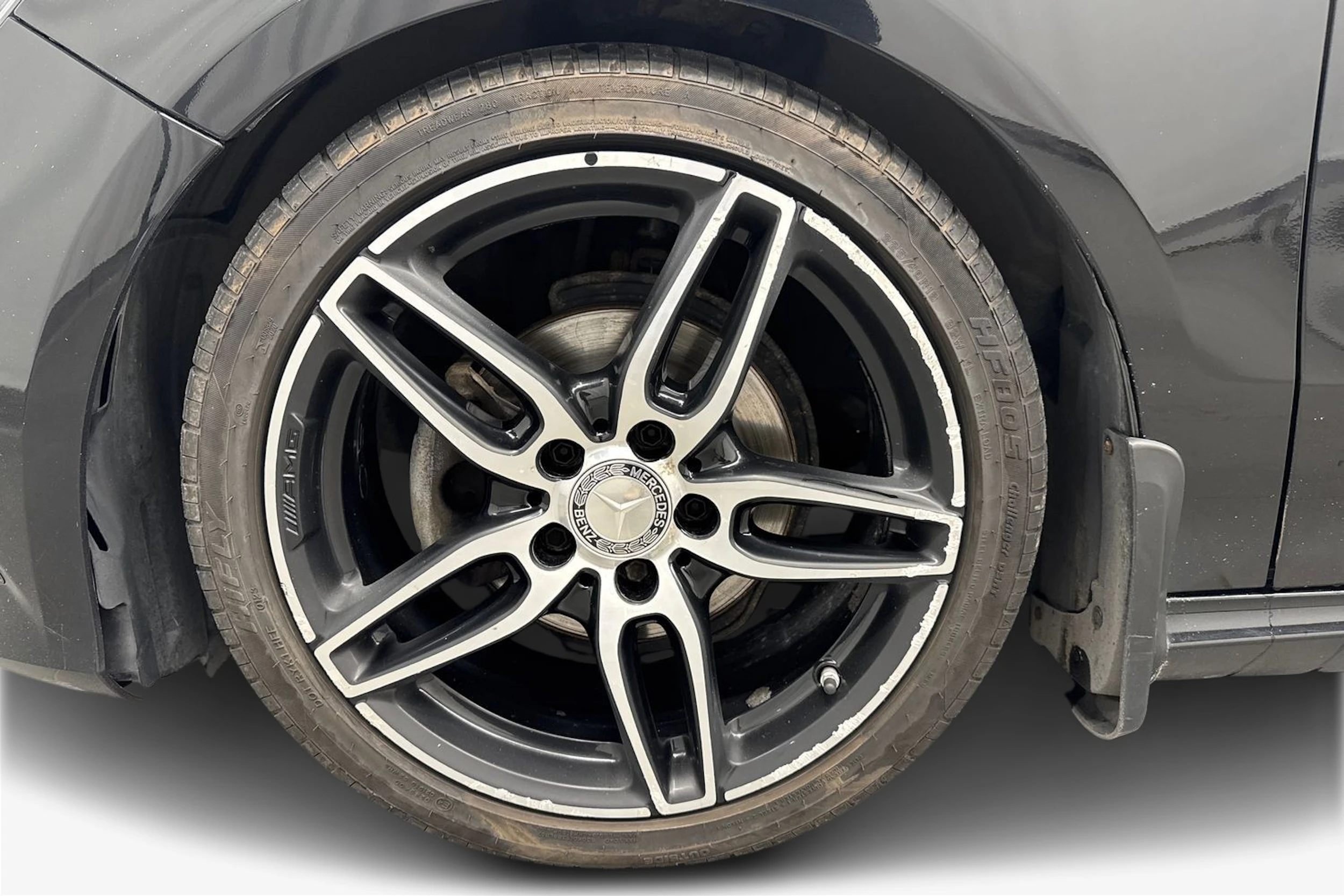 musta Mercedes-Benz A 2013 kuva 9.