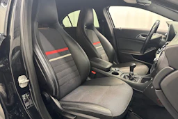 musta Mercedes-Benz A 2013 kuva 11.