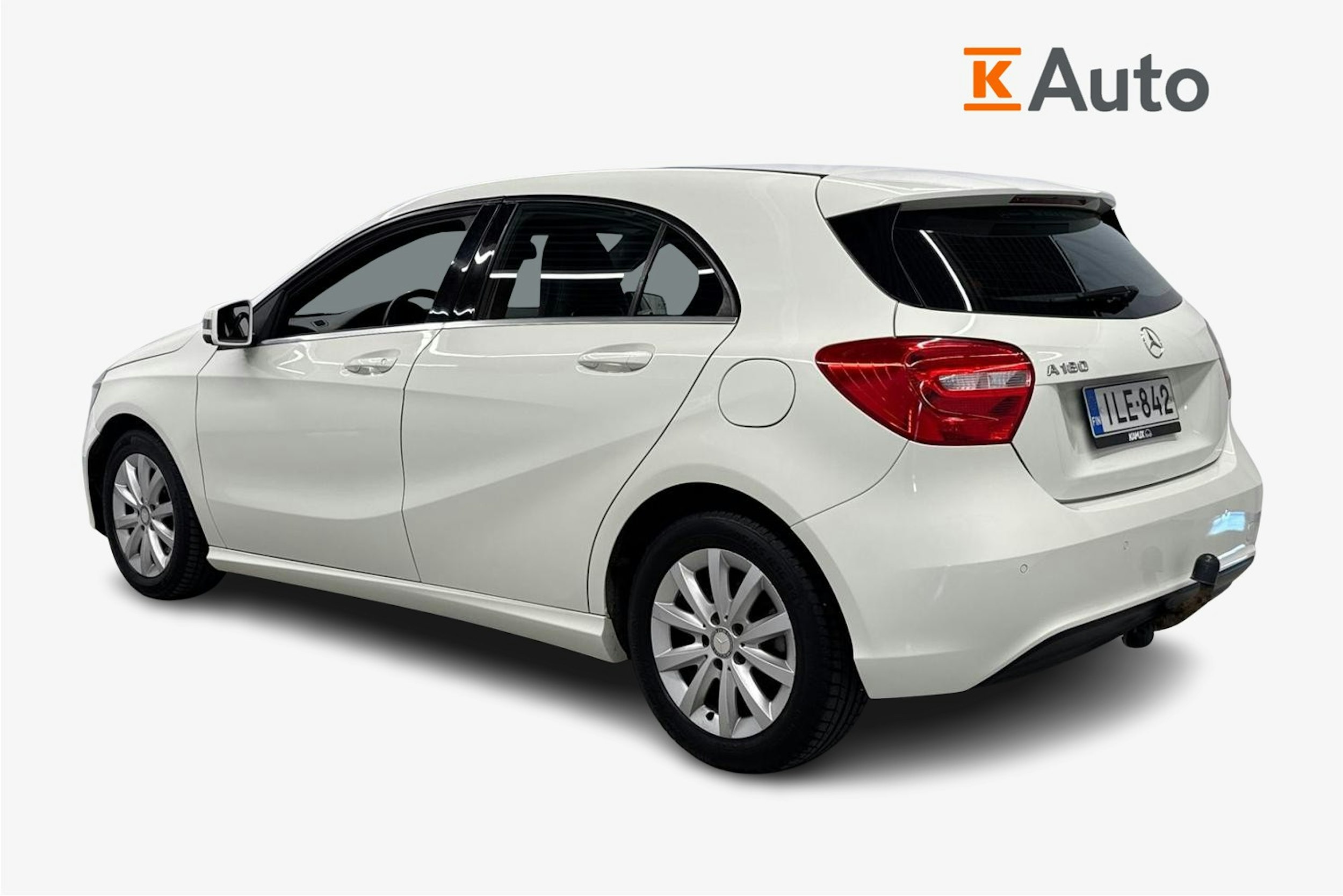 valkoinen Mercedes-Benz A 2013 kuva 2.
