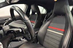 valkoinen Mercedes-Benz A 2013 kuva 25.