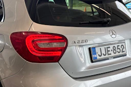 Harmaa Mercedes-Benz A 2013 kuva 19.