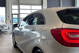 Harmaa Mercedes-Benz A 2013 kuva 20.