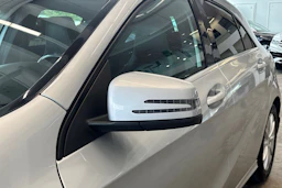 Harmaa Mercedes-Benz A 2013 kuva 21.