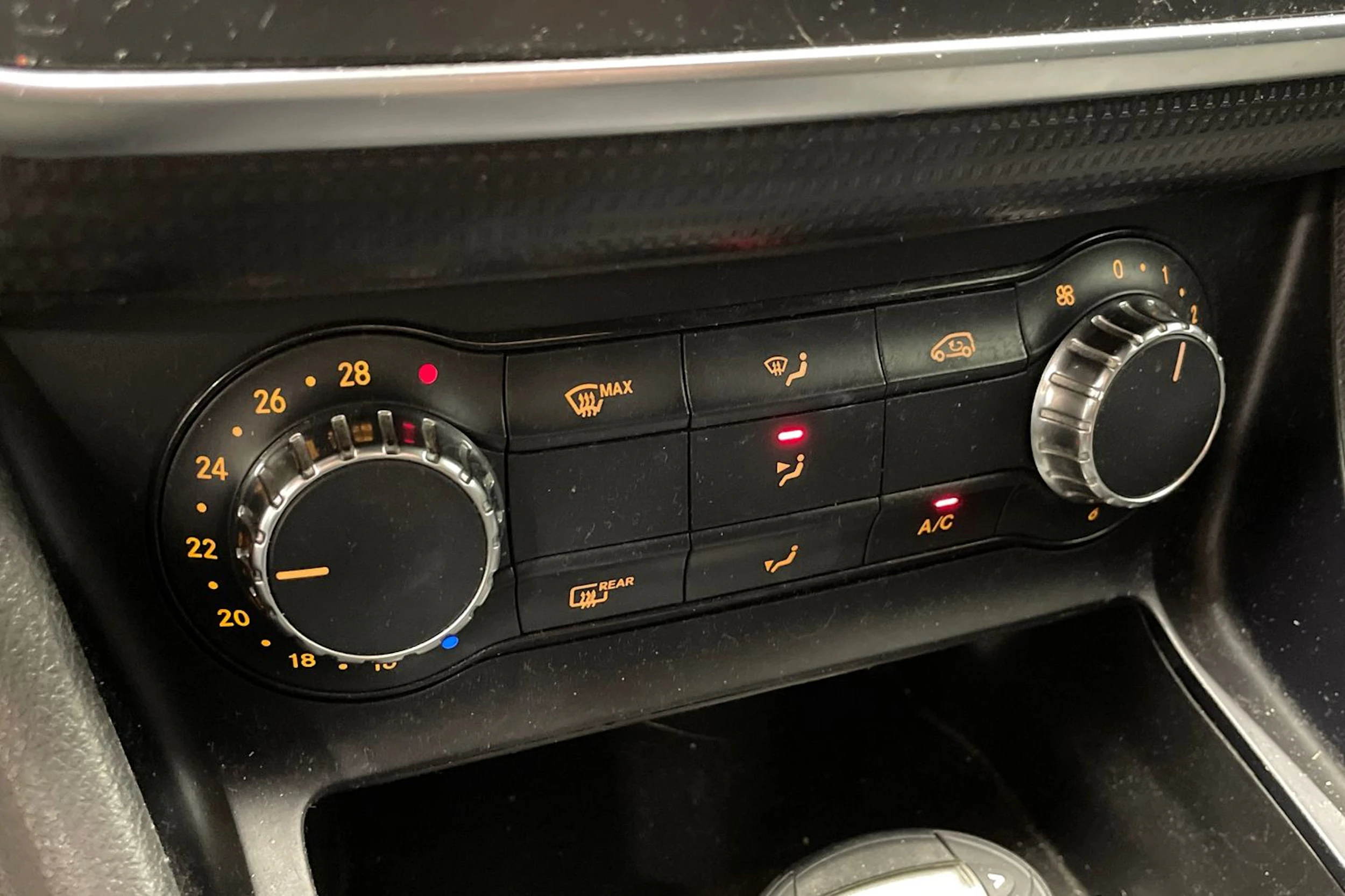 harmaa Mercedes-Benz A 2013 kuva 16.