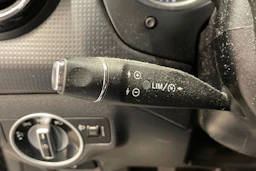 harmaa Mercedes-Benz A 2013 kuva 18.