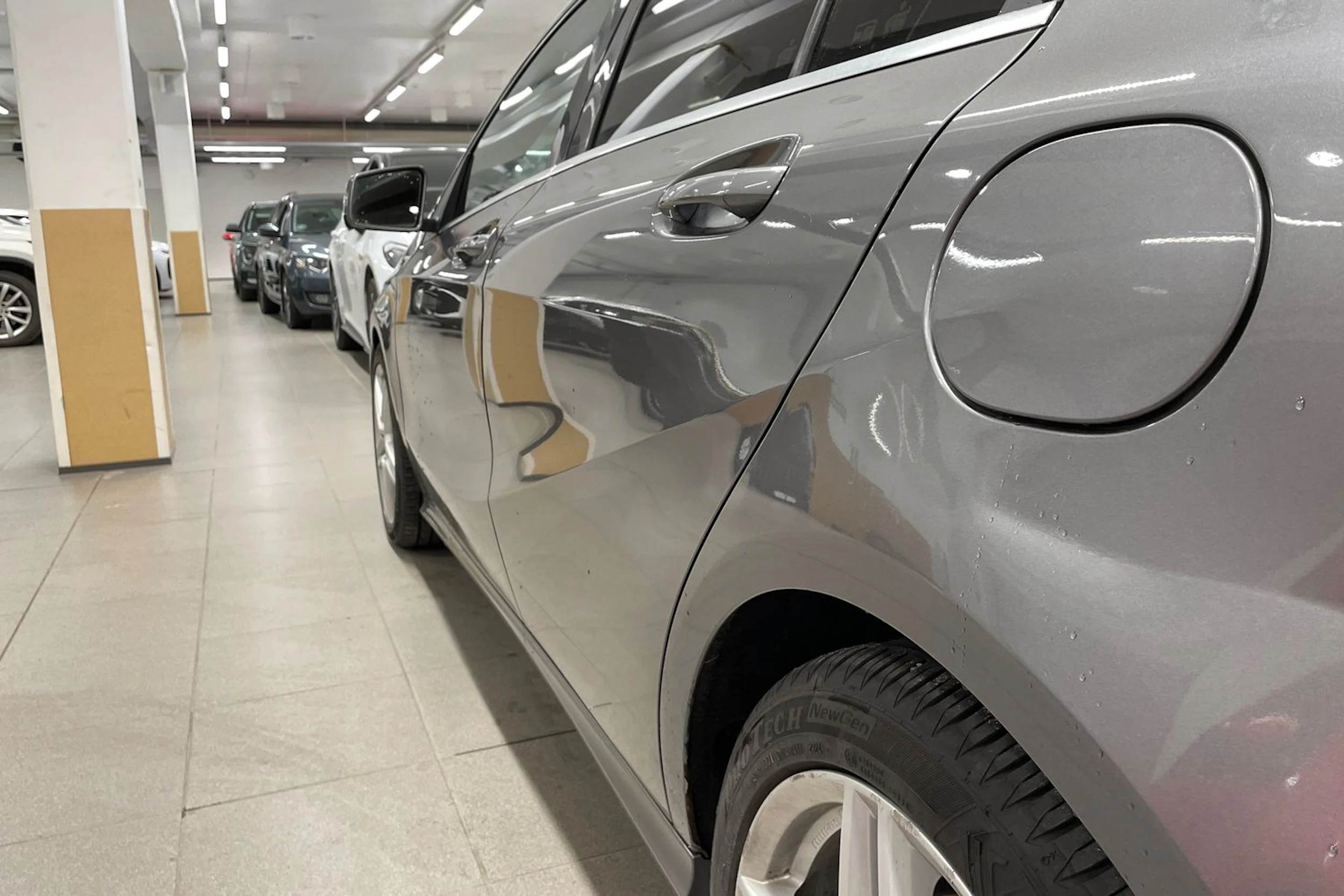 harmaa Mercedes-Benz A 2013 kuva 26.