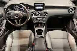 punainen Mercedes-Benz A 2013 kuva 9.