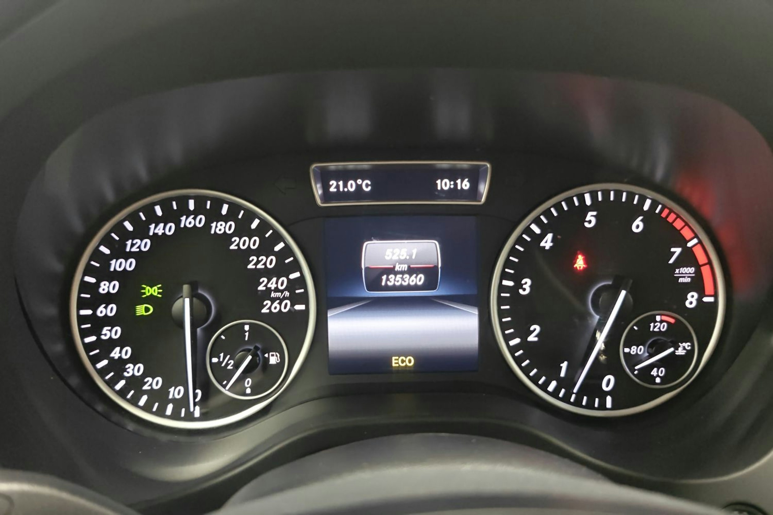 sininen Mercedes-Benz A 2013 kuva 16.