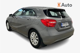 harmaa Mercedes-Benz A 2013 kuva 2.