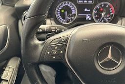 harmaa Mercedes-Benz A 2013 kuva 14.