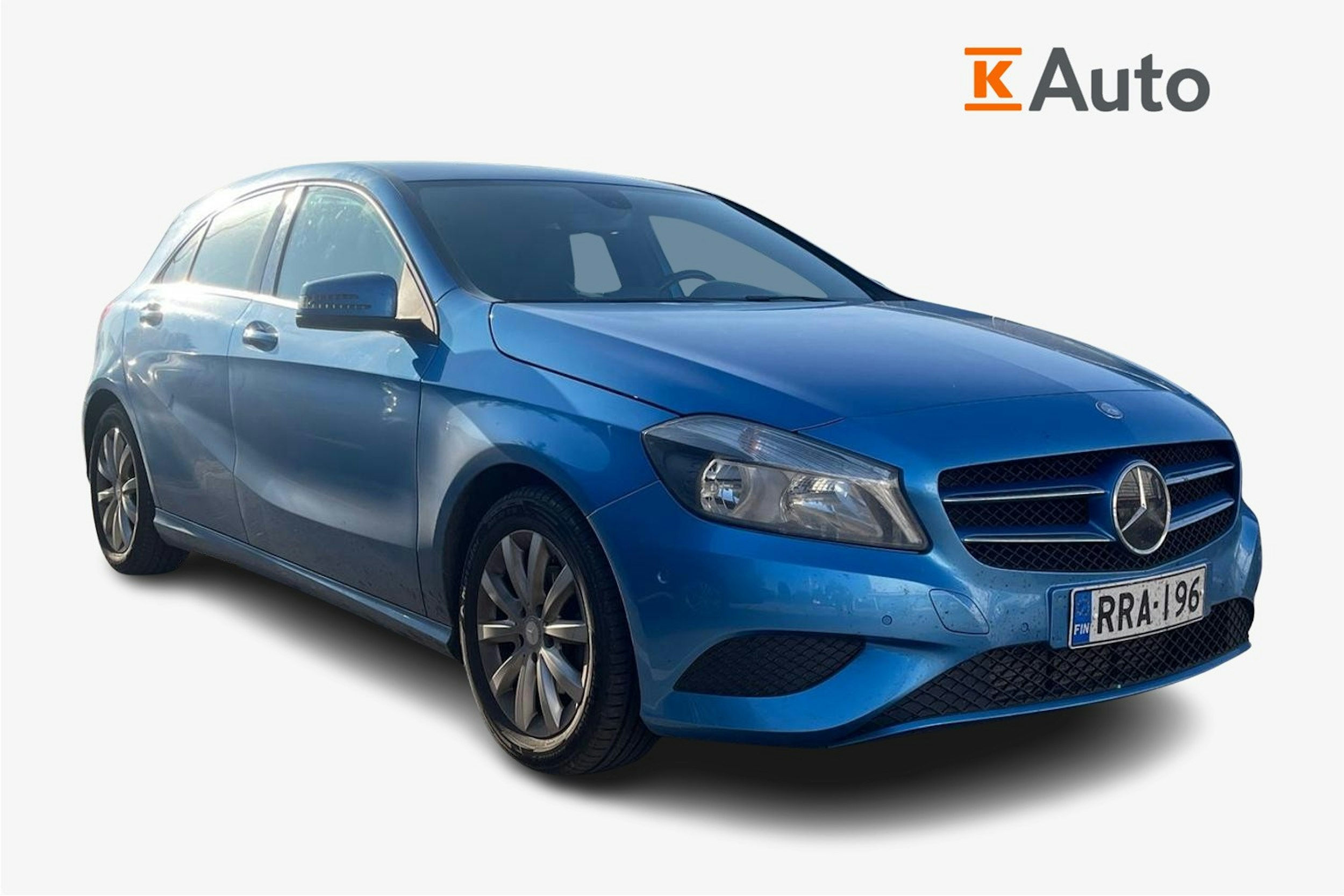 sininen Mercedes-Benz A 2013 kuva 1.