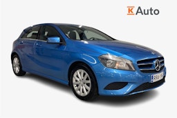 sininen Mercedes-Benz A 2013 kuva 1.