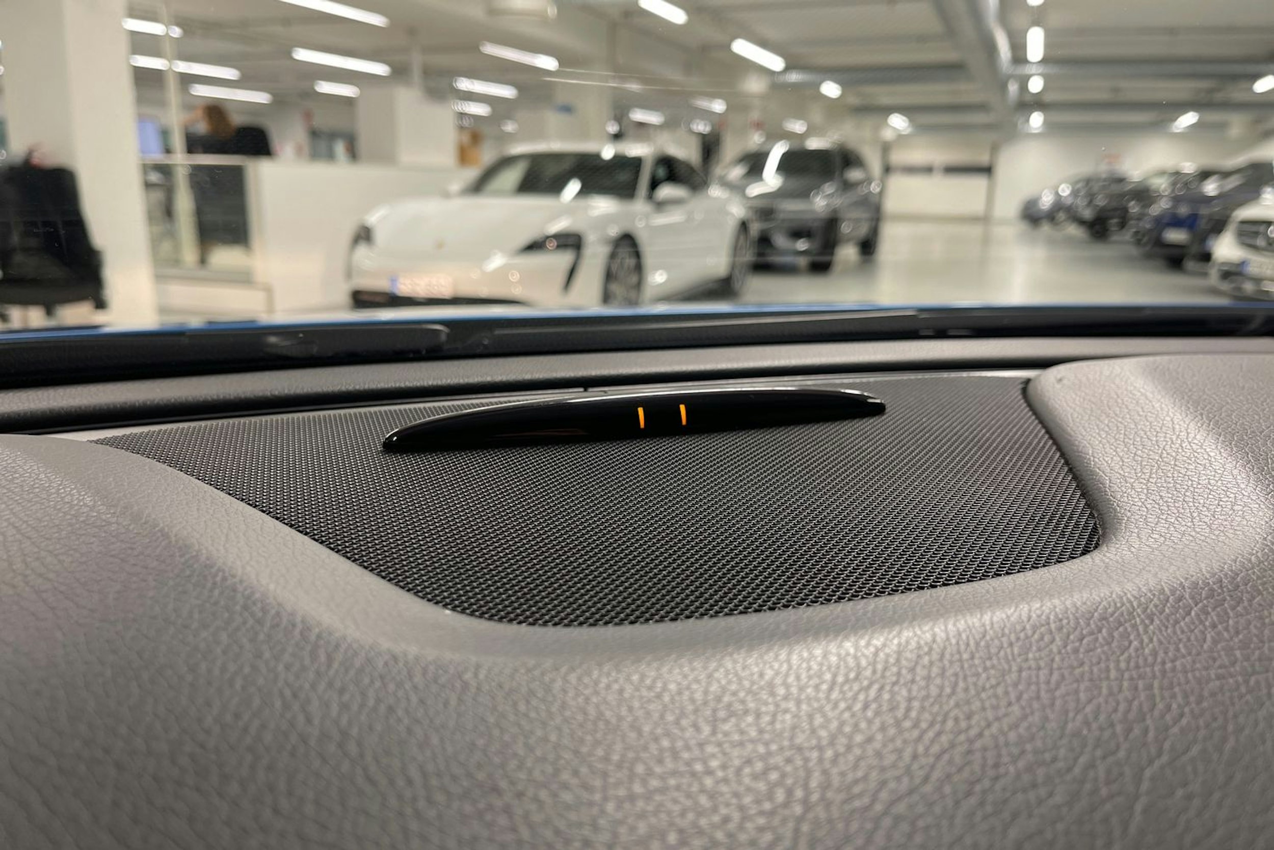 sininen Mercedes-Benz A 2013 kuva 22.