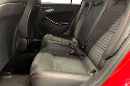 punainen Mercedes-Benz A 2013 kuva 8.
