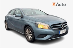 Sininen Mercedes-Benz A 2013 kuva 1.