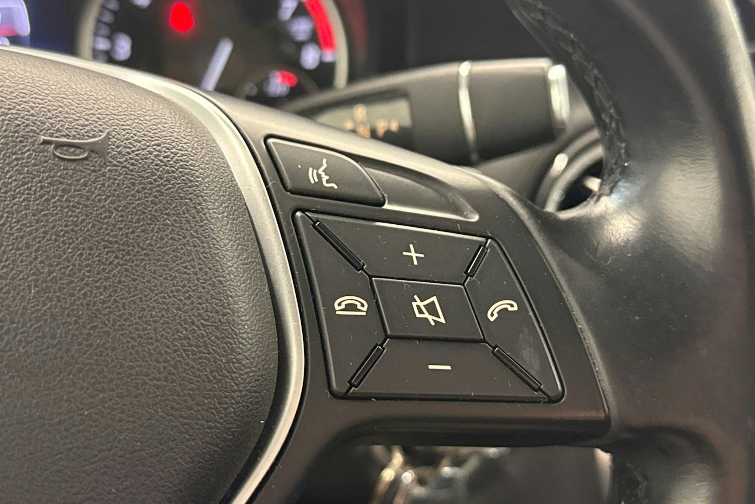 Sininen Mercedes-Benz A 2013 kuva 16.