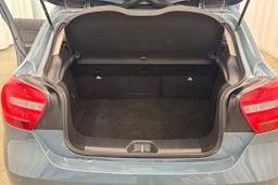 Sininen Mercedes-Benz A 2013 kuva 21.