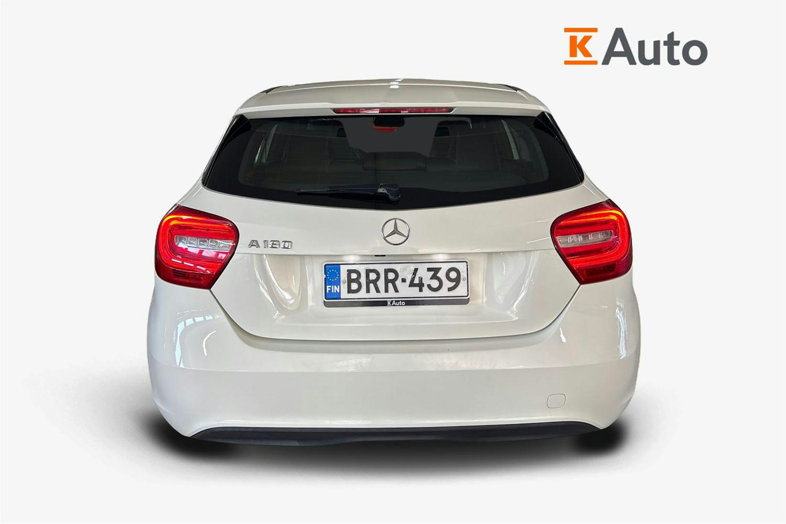 Valkoinen Mercedes-Benz A 2014 kuva 3.