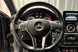musta Mercedes-Benz A 2014 kuva 14.