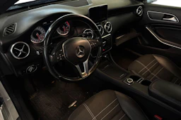 valkoinen Mercedes-Benz A 2014 kuva 3.