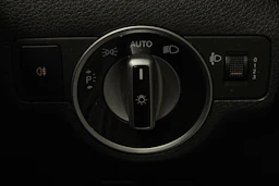 valkoinen Mercedes-Benz A 2014 kuva 19.