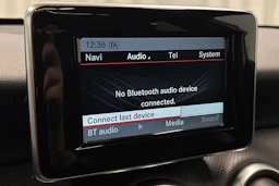 valkoinen Mercedes-Benz A 2014 kuva 24.