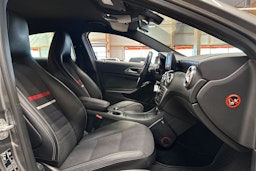harmaa Mercedes-Benz A 2014 kuva 15.