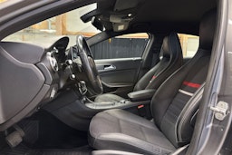 harmaa Mercedes-Benz A 2014 kuva 17.