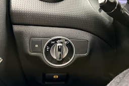harmaa Mercedes-Benz A 2014 kuva 27.