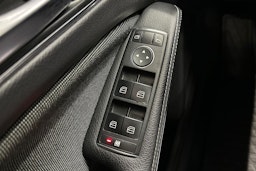harmaa Mercedes-Benz A 2014 kuva 28.