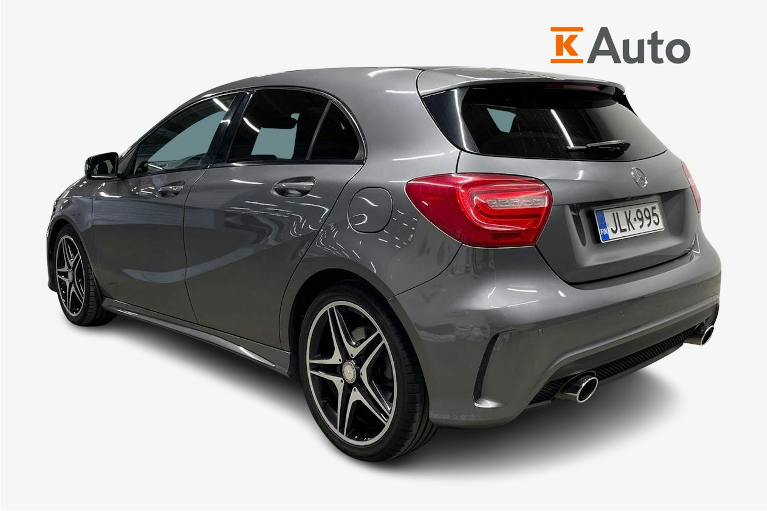 Harmaa Mercedes-Benz A 2014 kuva 2.