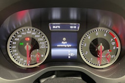 Harmaa Mercedes-Benz A 2014 kuva 16.