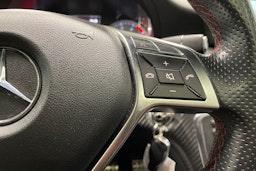 Harmaa Mercedes-Benz A 2014 kuva 21.