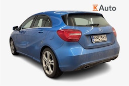 sininen Mercedes-Benz A 2015 kuva 2.