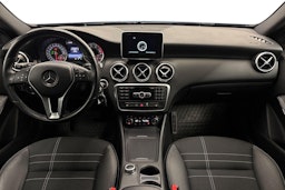 sininen Mercedes-Benz A 2015 kuva 7.