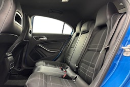 sininen Mercedes-Benz A 2015 kuva 8.