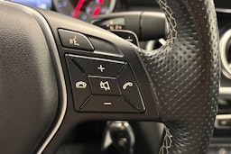 sininen Mercedes-Benz A 2015 kuva 14.