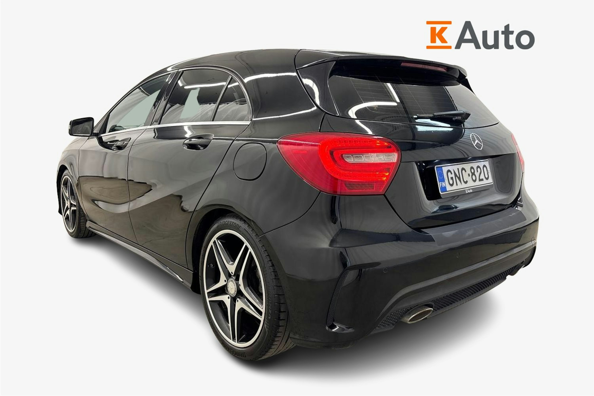 Musta Mercedes-Benz A 2015 kuva 2.