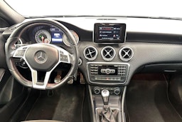 Musta Mercedes-Benz A 2015 kuva 9.