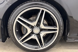 Musta Mercedes-Benz A 2015 kuva 11.