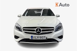 valkoinen Mercedes-Benz A 2015 kuva 5.