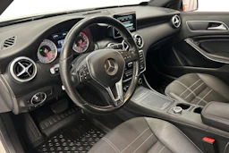 valkoinen Mercedes-Benz A 2015 kuva 6.
